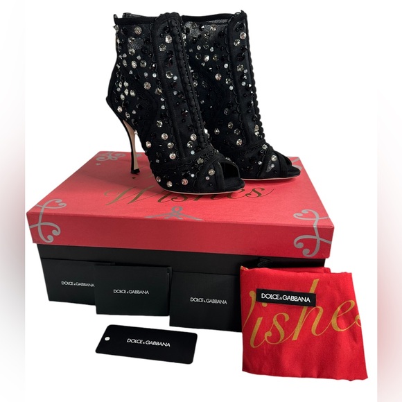 NIB Dolce and Gabbana Bette Italian Stiletto ankle open toe boots
